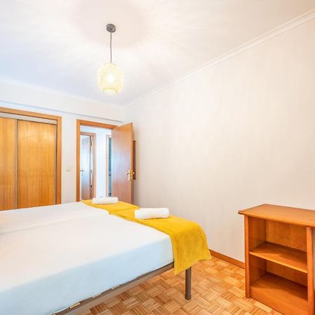 Apartament Guestready - A Cosy Retreat In Lumiar Lizbona Zewnętrze zdjęcie